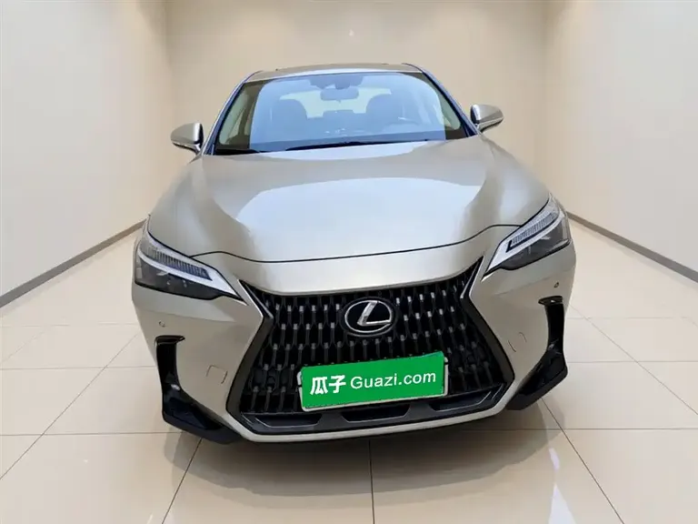 Lexus NX NEV 雷克萨斯NX新能源 2023款 400 h+ 畅悦版