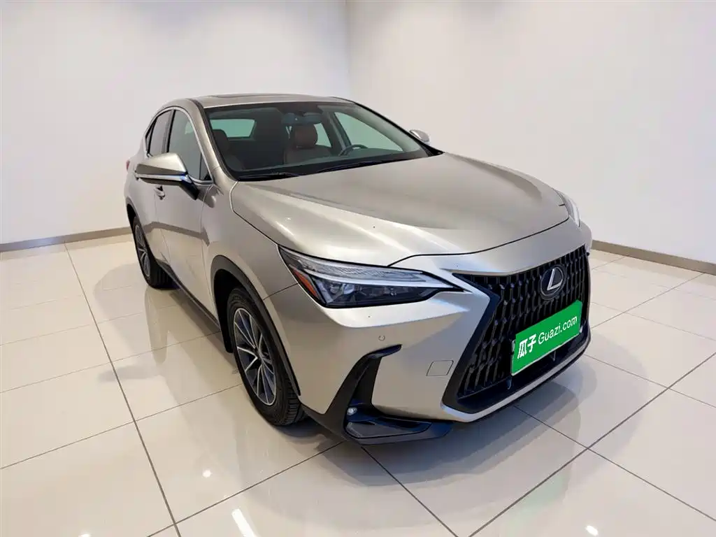 Lexus NX NEV 雷克萨斯NX新能源 2023款 400 h+ 畅悦版
