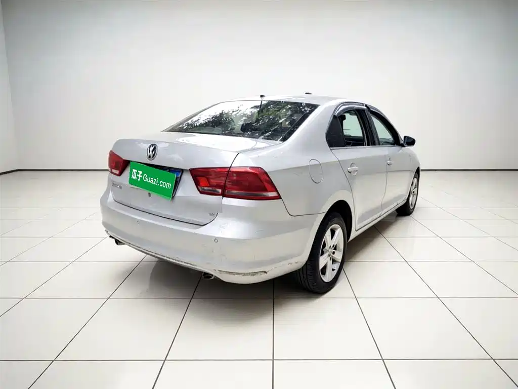 Santana 1.6 L Auto Comfort