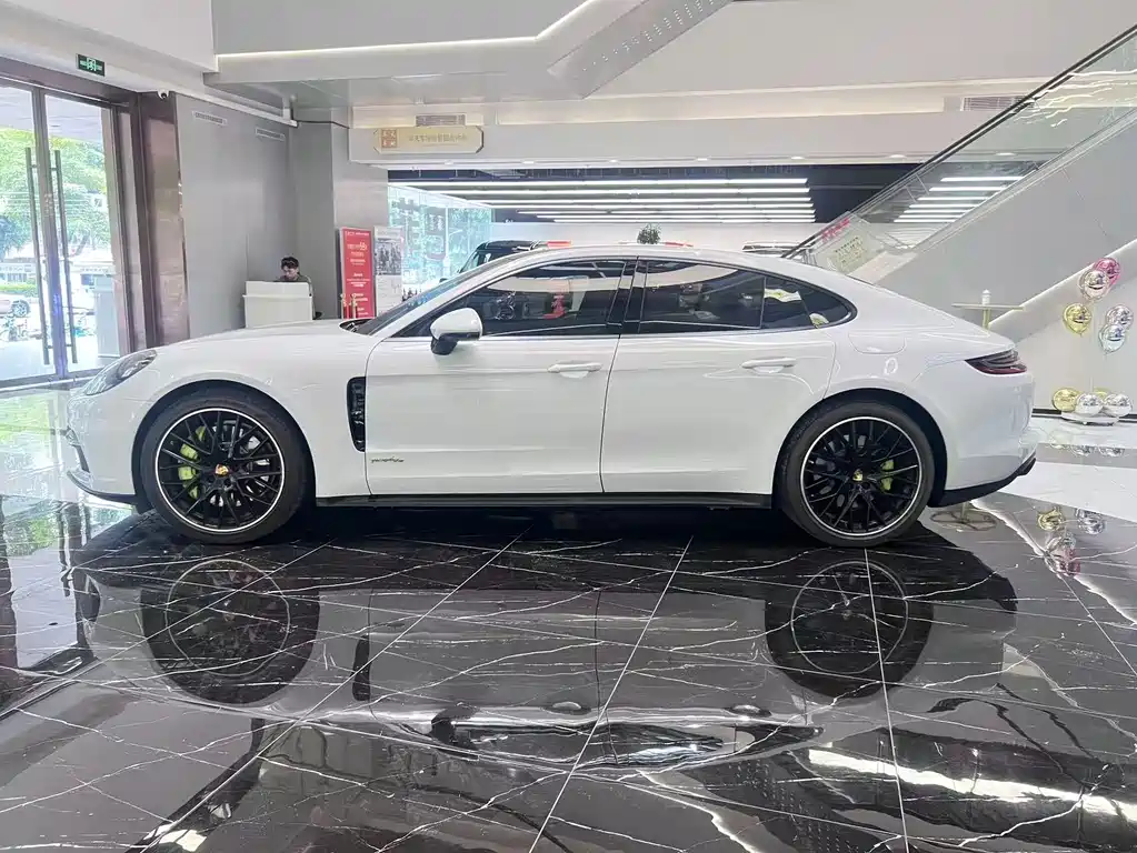 Panamera NEV Panamera 4 E-Hybrid 2.9 T