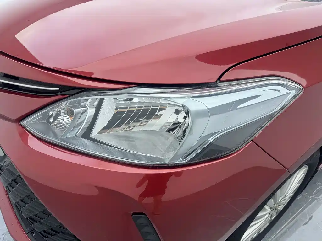 Vios FS 1.5 L CVT Sharp Speed