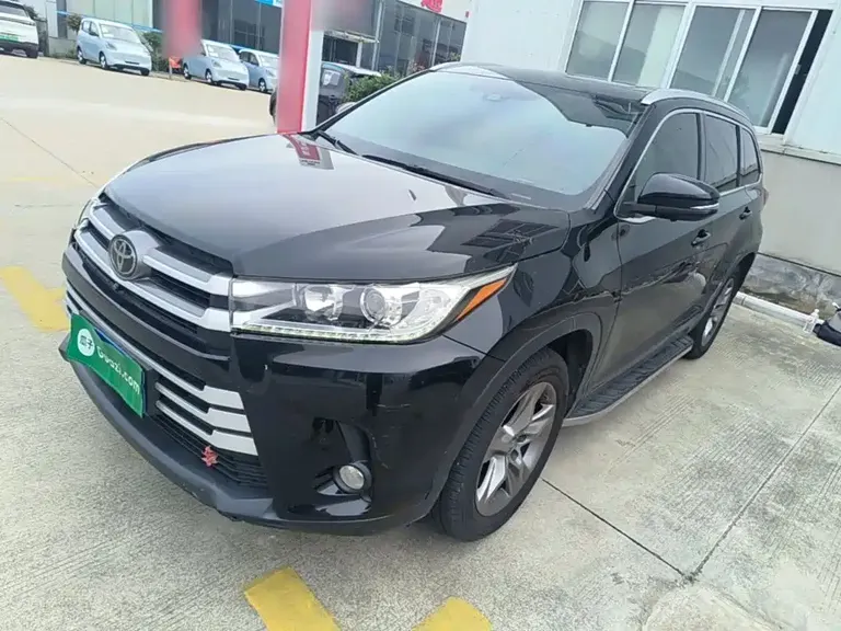 Toyota Highlander 2.0 T 4 WD Luxury 7-seat CN-VI