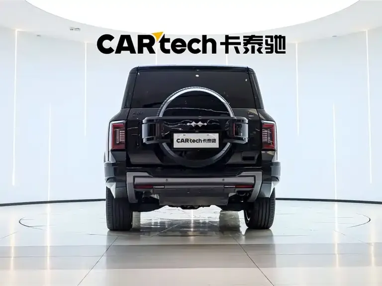 Fangchengbao Leopard 8 Brave Flagship 6-seat
