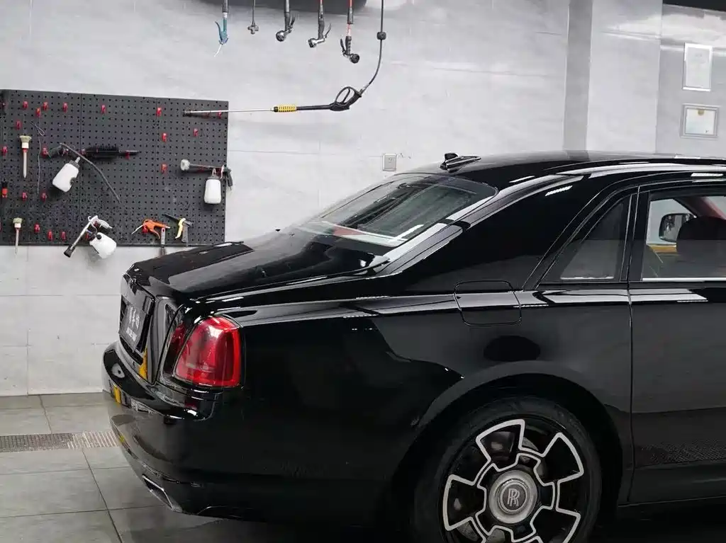 Ghost Series II Extended