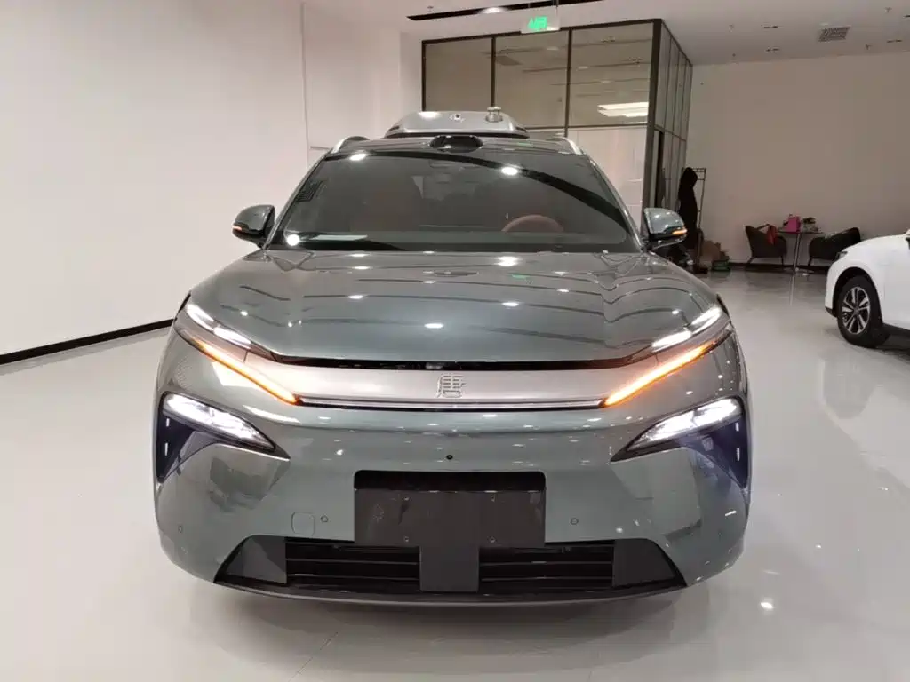 Tang L DM 175 KM Drone Player