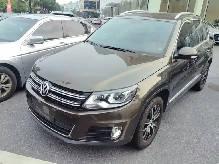 Volkswagen Tiguan 1.8 TSI Auto 2 WD Luxury