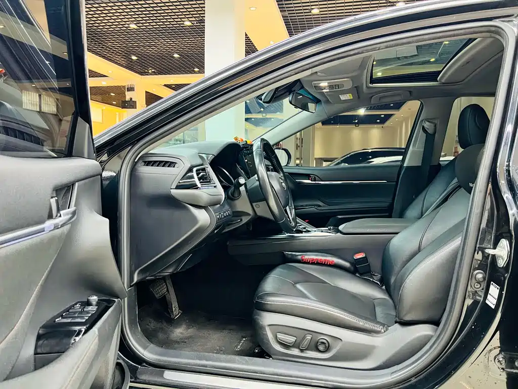 Camry 凯美瑞 2022款 2.0 G 豪华版
