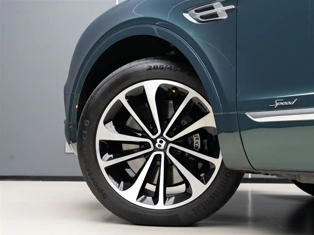 Bentayga 添越 2016款 6.0 T 美规版