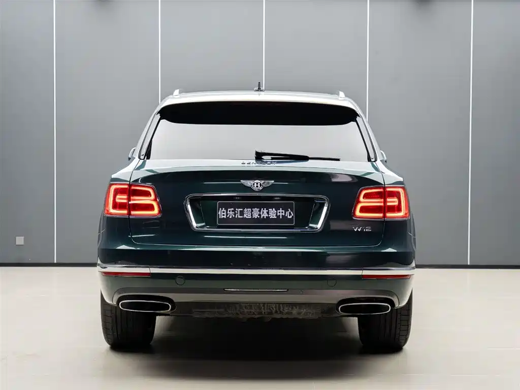 Bentayga 添越 2016款 6.0 T 美规版