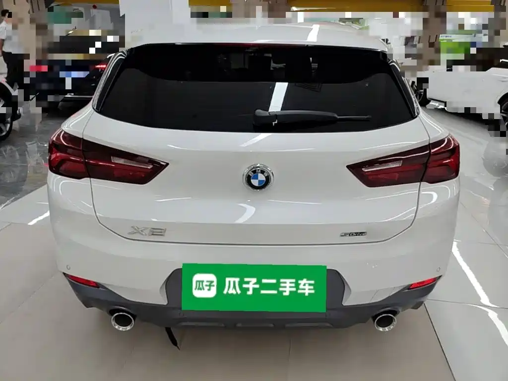 BMW X2 sDrive25 i M Offroad Package