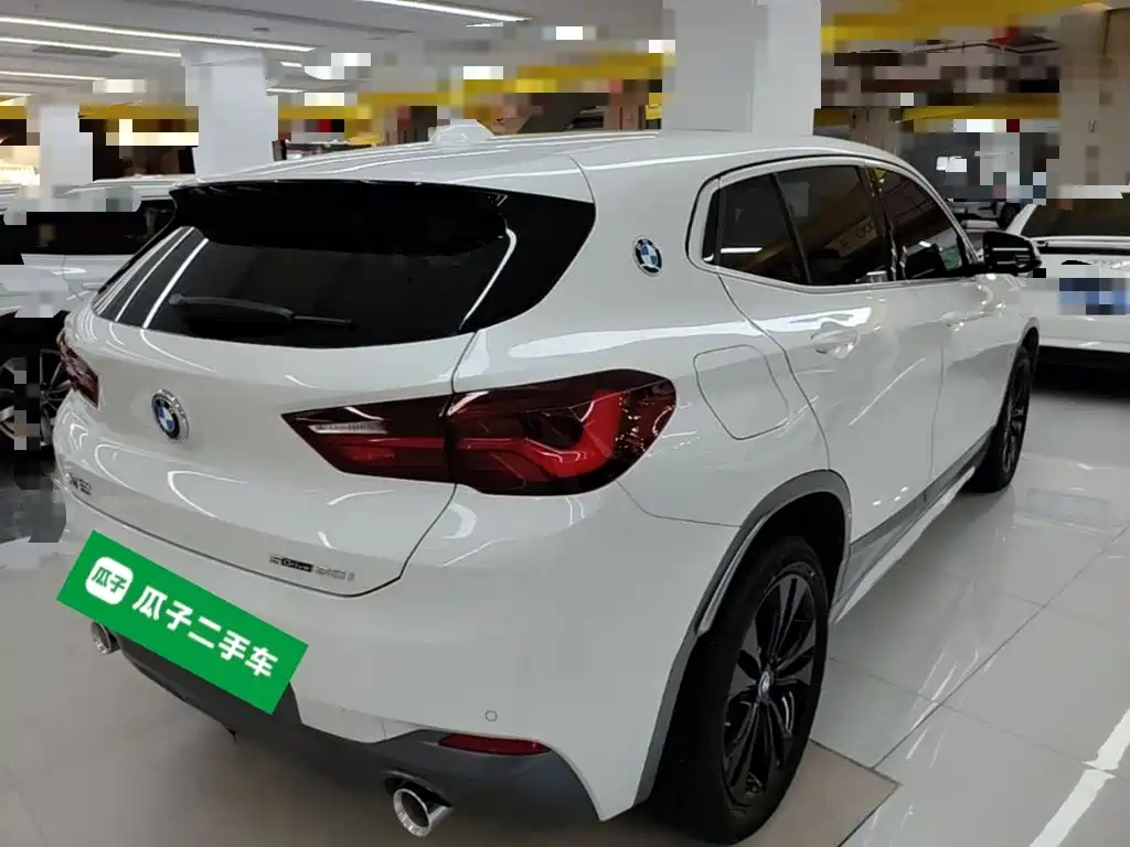BMW X2 sDrive25 i M Offroad Package