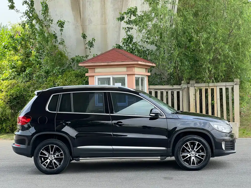 Tiguan 1.8 TSI Auto 2 WD Luxury