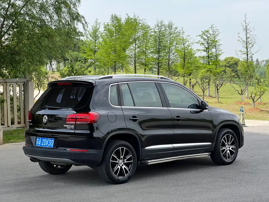 Tiguan 1.8 TSI Auto 2 WD Luxury
