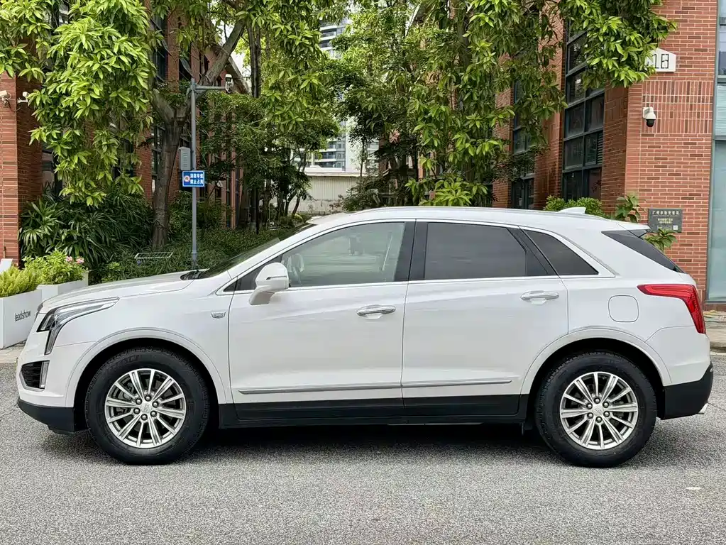 Cadillac XT5 25 T Luxury