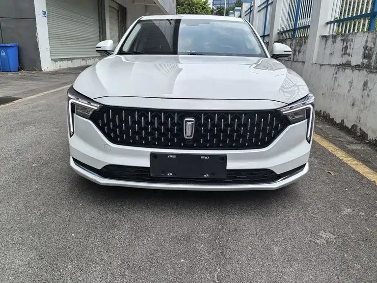 Besturn B70 1.5 T Auto 15 th Anniversary Classic