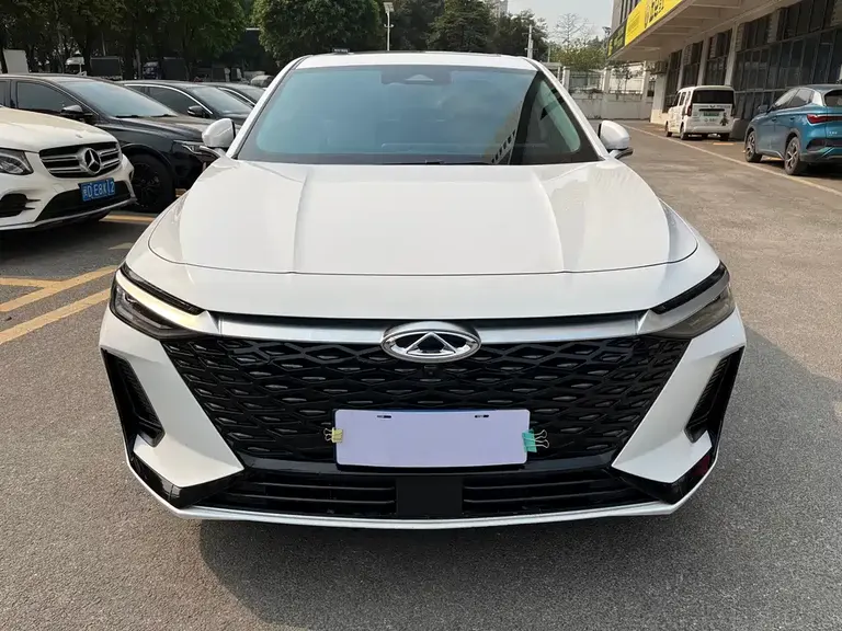 Chery Arrizo 8 1.6 T DCT Elegant