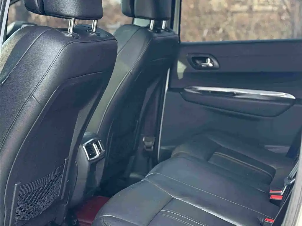 Peugeot 3008 1.6 THP Roland · Garros
