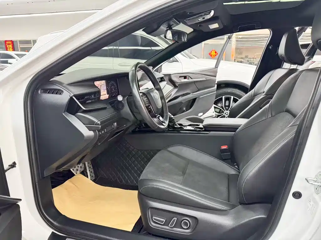 Camry 2.0 S Sport