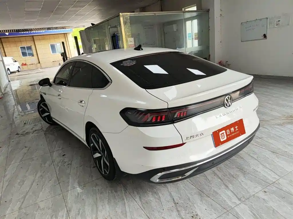 Lamando Lamando L 280 TSI DSG Spicy Cool