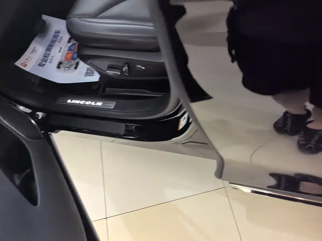 Lincoln MKX 2.0 T 2 WD Premium