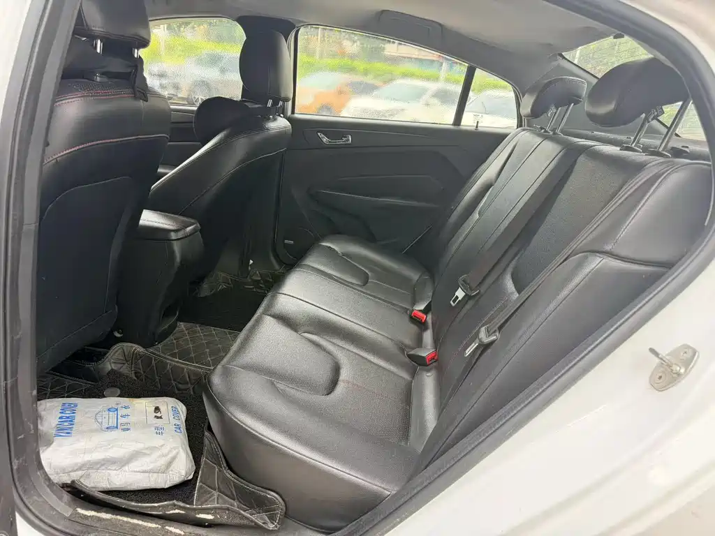 Arrizo 5 1.5 L Manual Leading Sharp