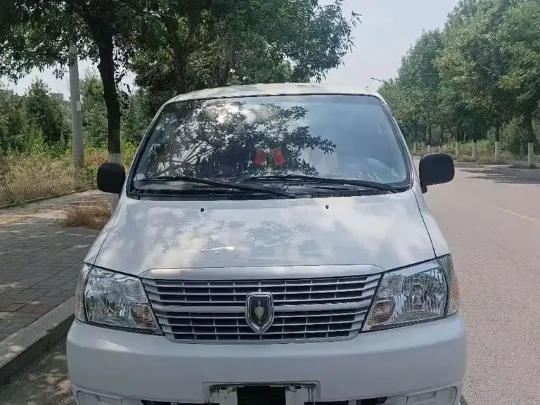 Jinbei Grace 阁瑞斯 2020款 2.0 L G20旗舰型1 TZS