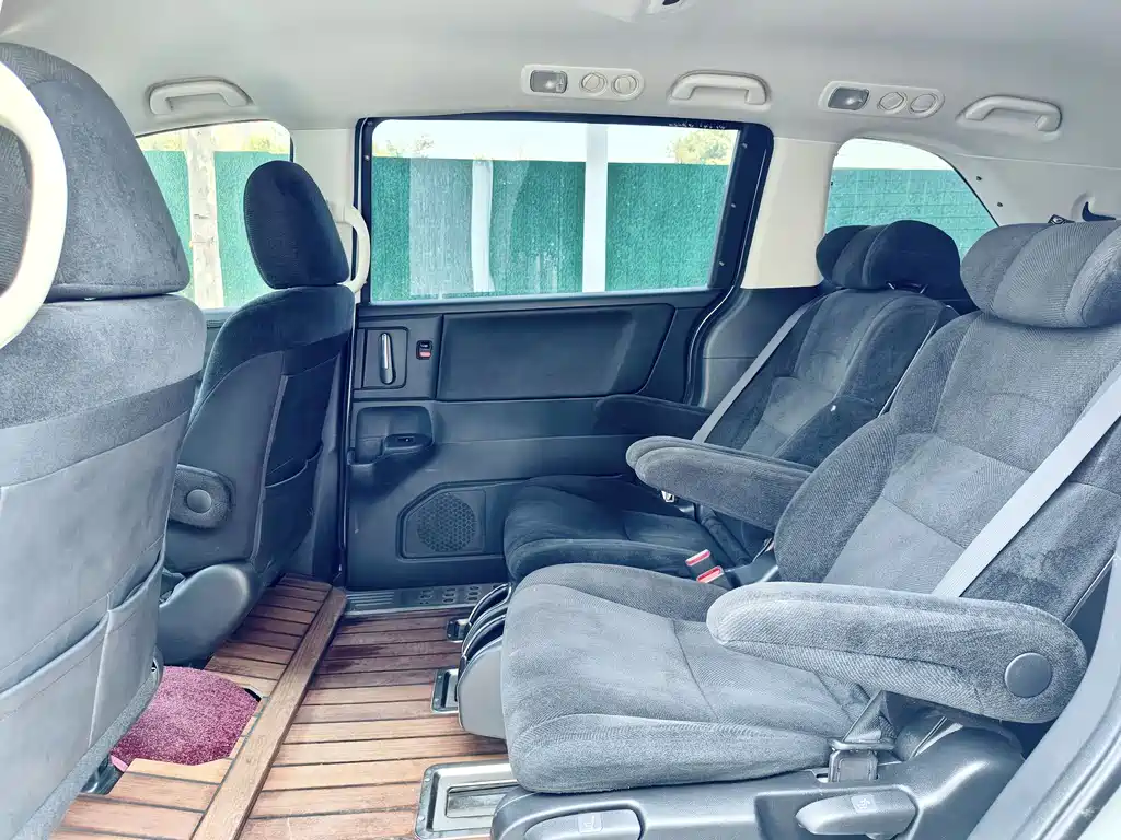 Odyssey 2.0 L Sharp· Smooth Enjoyment