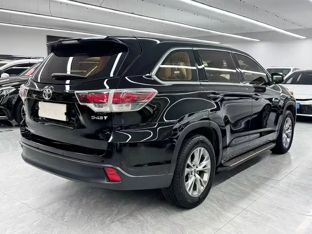Highlander 2.0 T 2 WD Elite 7-seat