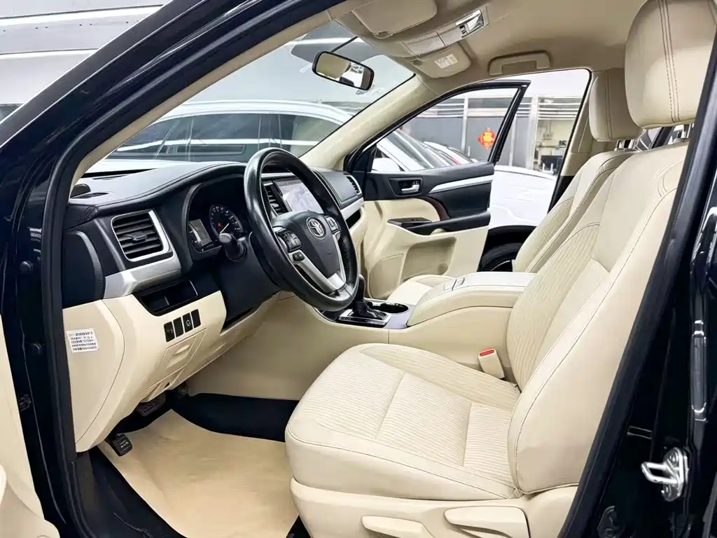 Highlander 2.0 T 2 WD Elite 7-seat