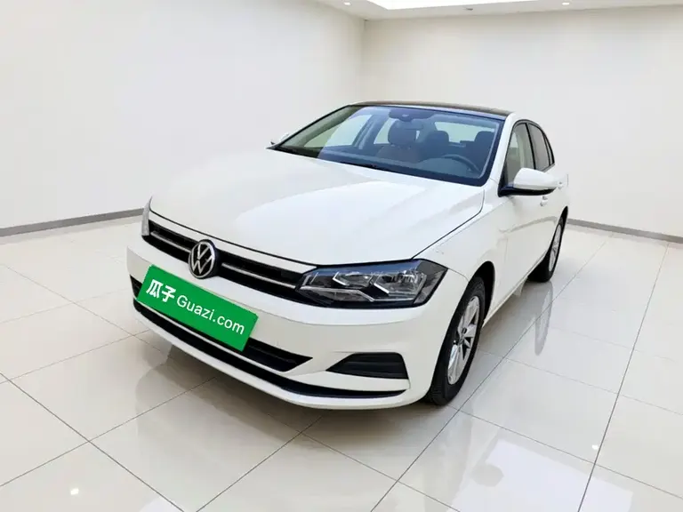 Volkswagen Polo Plus 1.5 L Auto Panoramic Pleasure