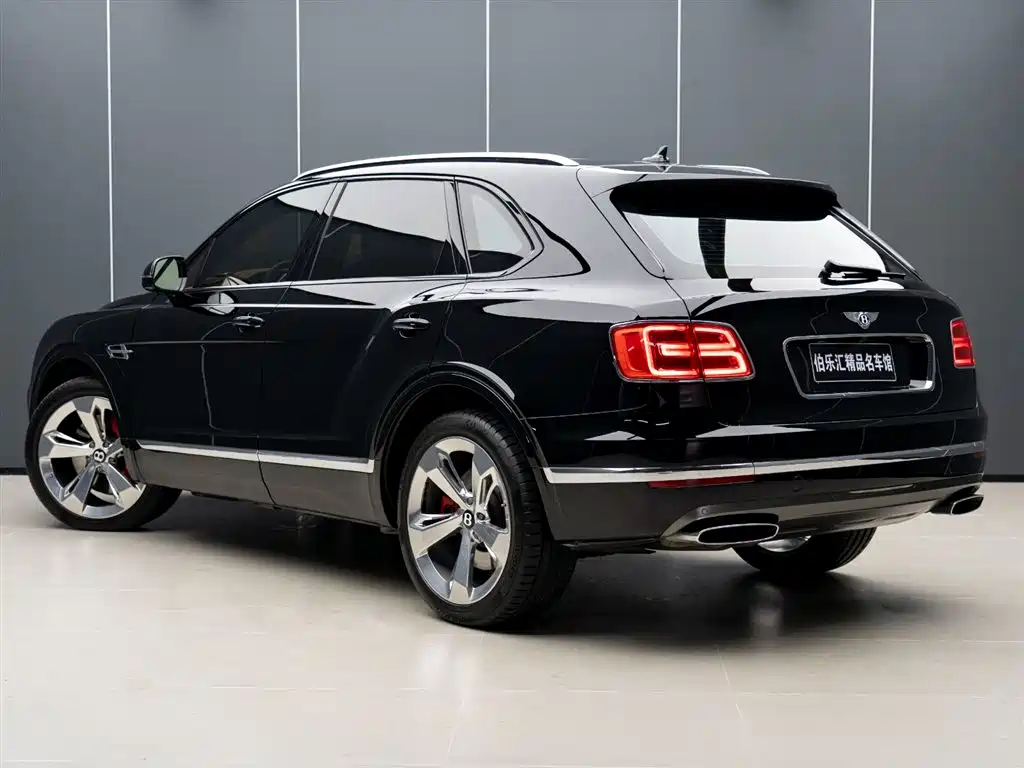 Bentayga 6.0 T Standard