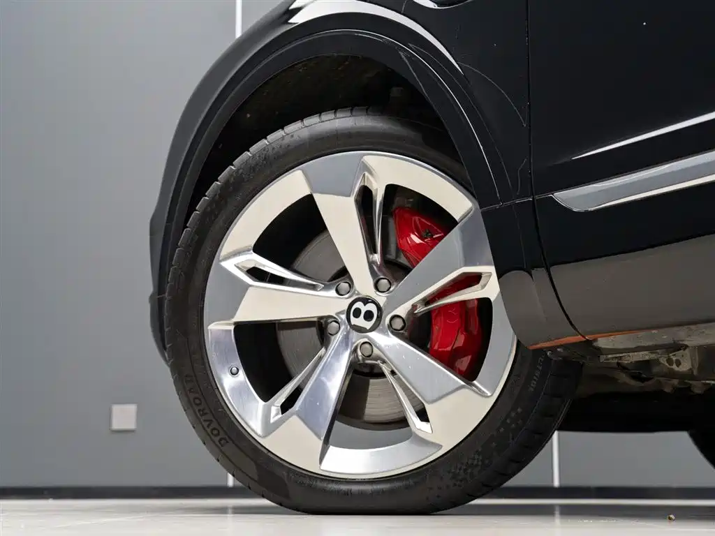 Bentayga 6.0 T Standard