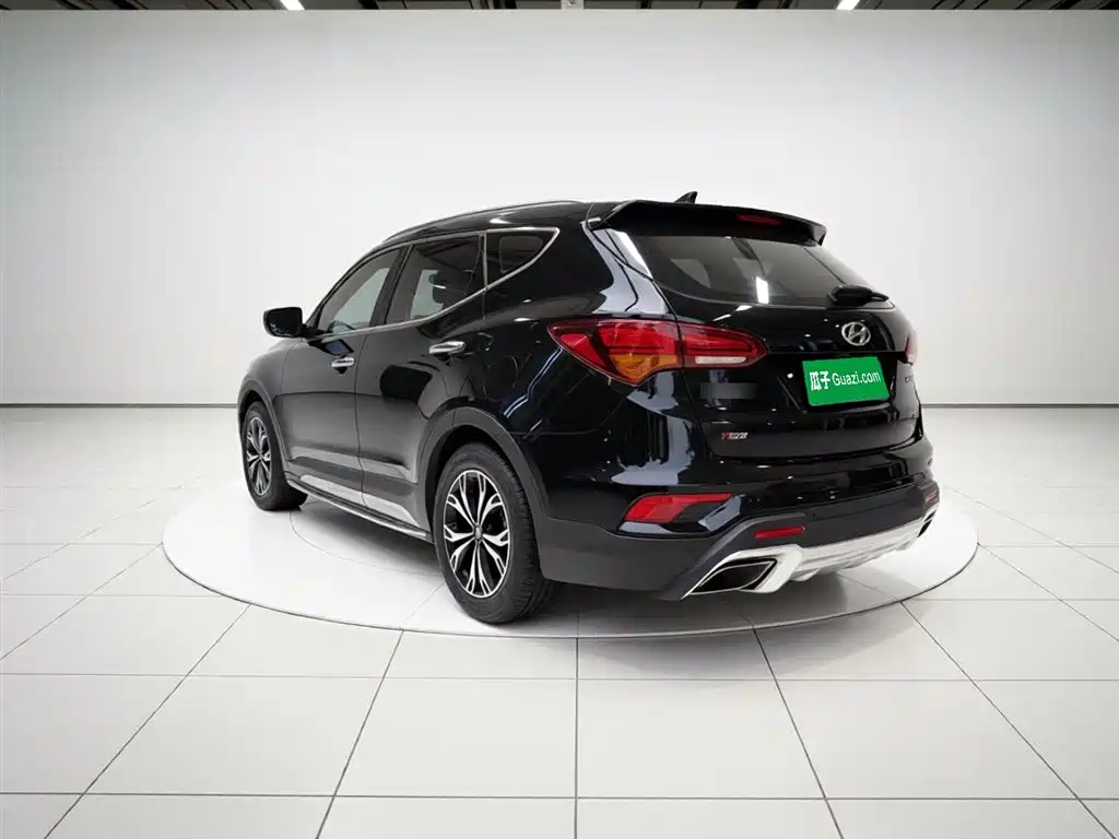 Santa Fe 2.0 T Auto 4 WD Intelligent 7-seat