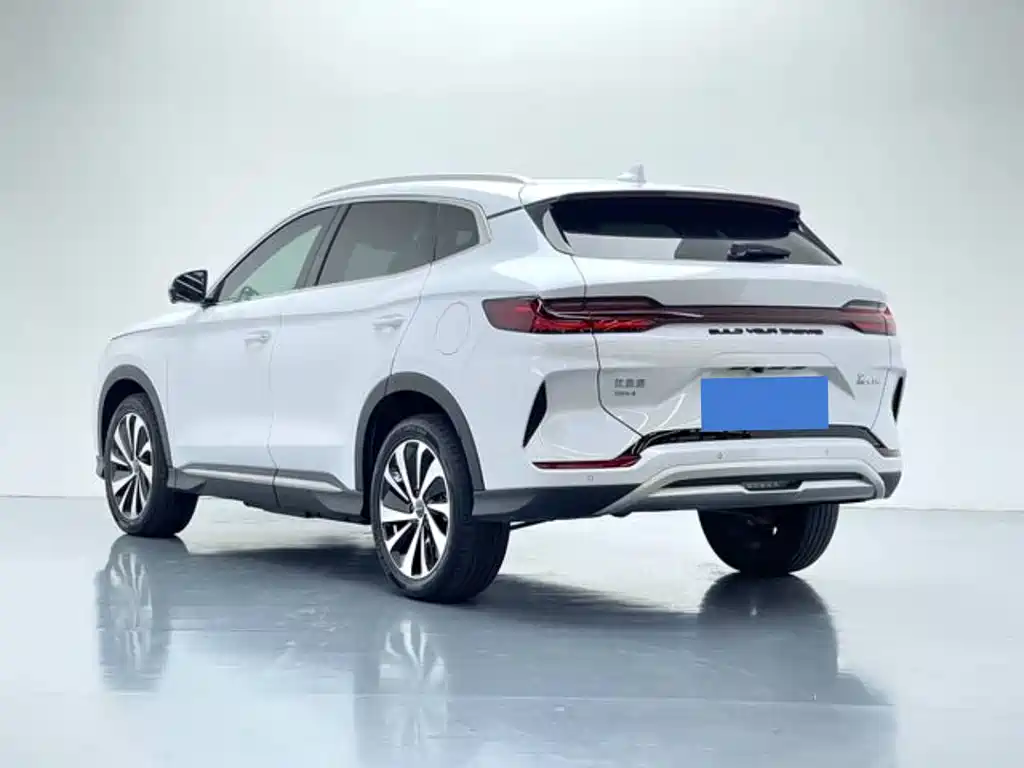 Song PLUS NEV Glory DM-i 110 km Flagship PLUS