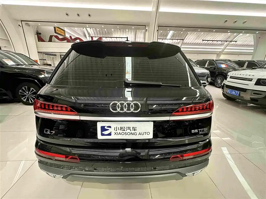 Audi Q7 55 TFSI quattro S line Sport