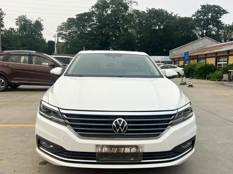 Volkswagen Lavida 280 TSI DSG Luxury