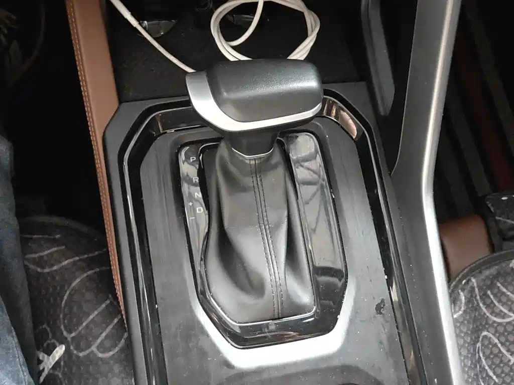 Vision X6 PRO 1.4 T Auto Distinguished