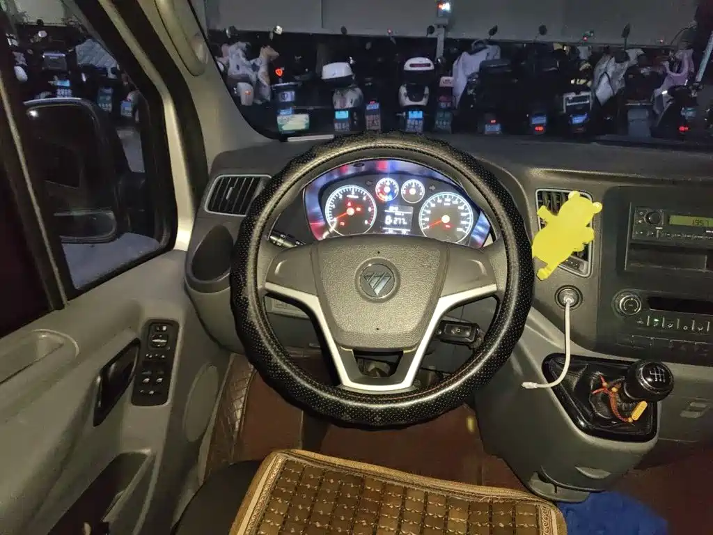 Toano 图雅诺 2020款 2.0 T 商旅版短轴7-9座国VI4 F20 TC3