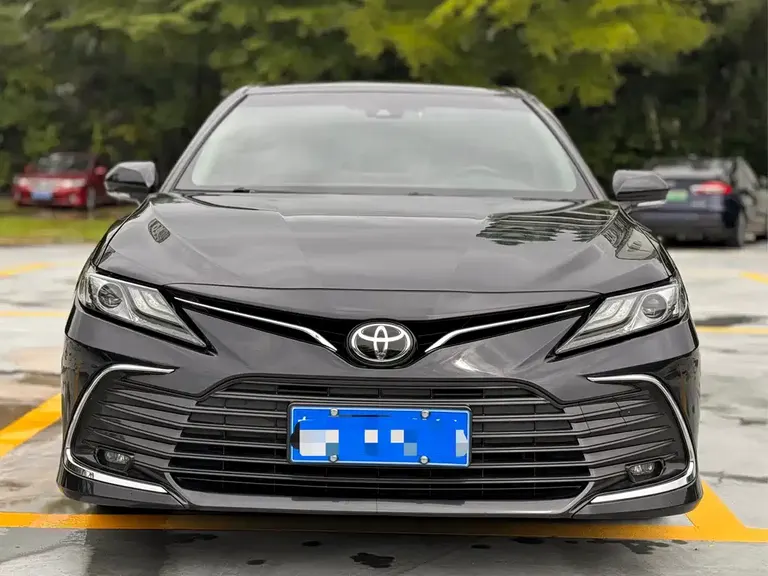 Toyota Camry 2.5 G Luxury