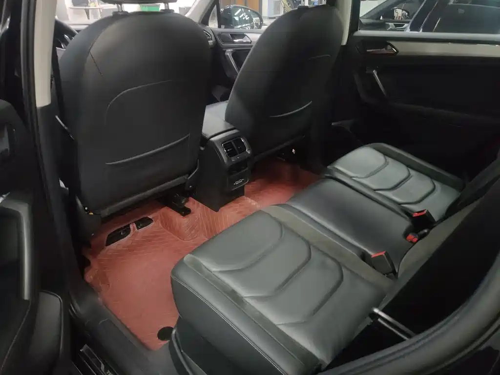 Tiguan L 330 TSI Auto 2 WD Panoramic Comfort CN-VI