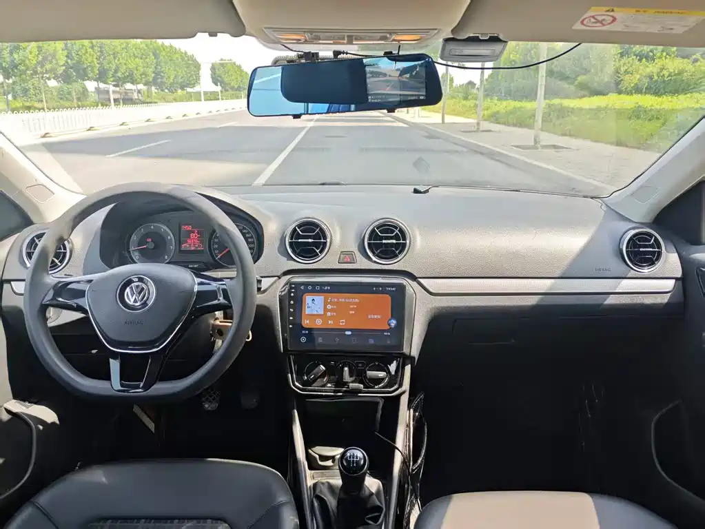 Jetta 1.5 L Manual Comfort