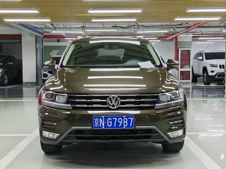 Volkswagen Tiguan L 330 TSI Auto 2 WD Luxury