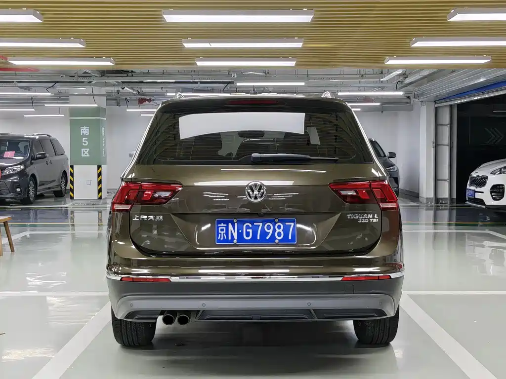 Tiguan L 330 TSI Auto 2 WD Luxury