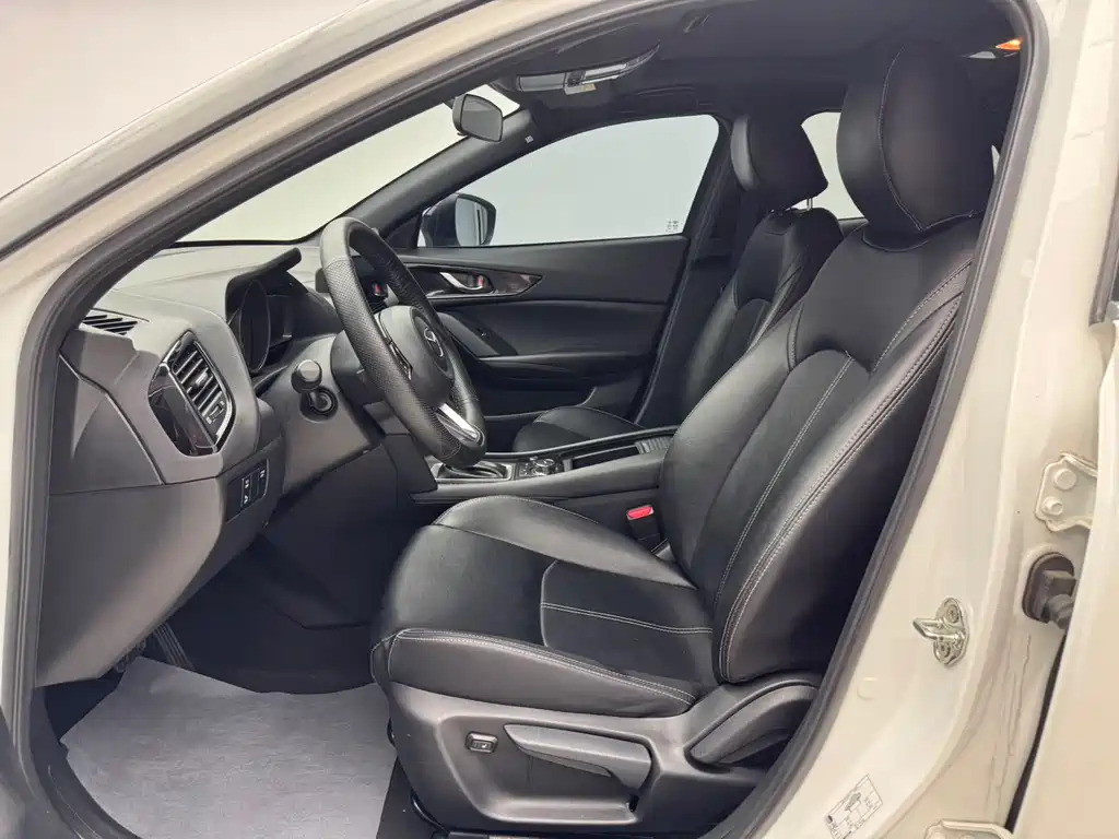 Mazda CX-4 2.0 L Auto 2 WD Blue Sky Vitality