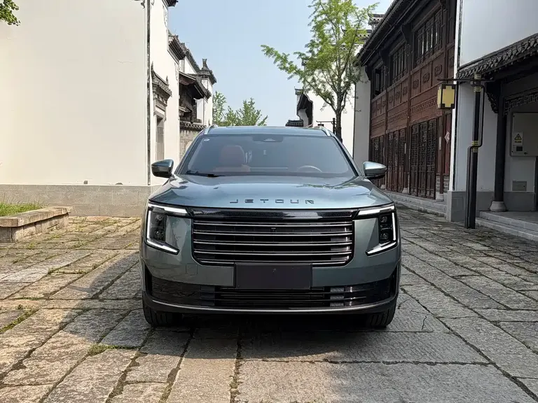Jetour X70 L 2.0 TD Auto Flagship 7-seat