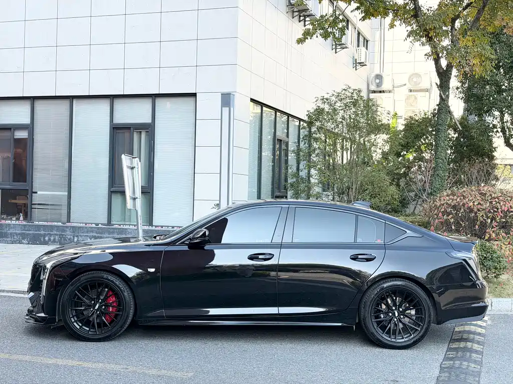 Cadillac CT5 28 T Luxury Pro