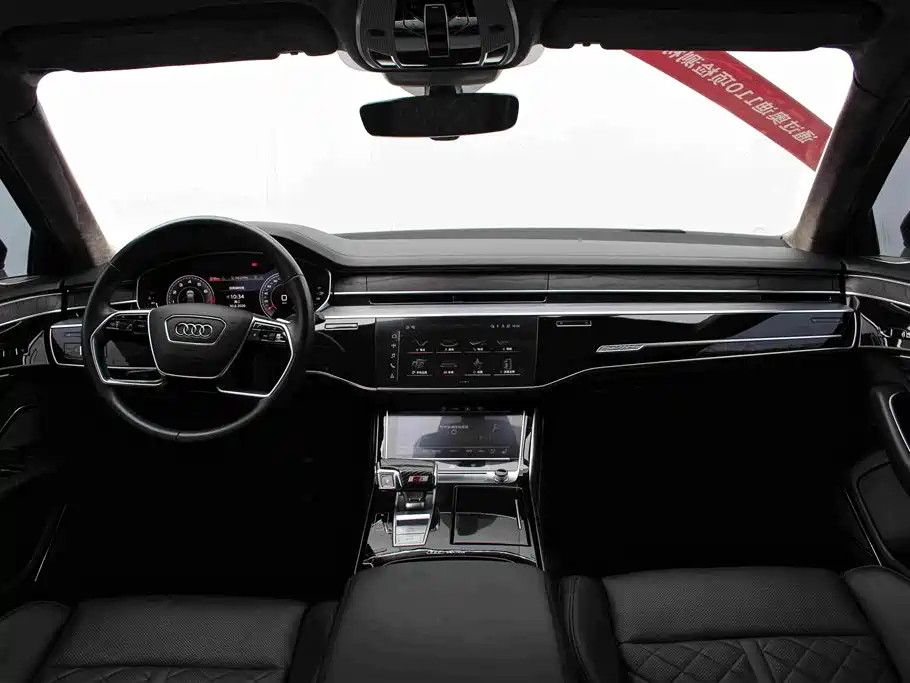 Audi A8 A8 L 50 TFSI quattro Comfort Collector