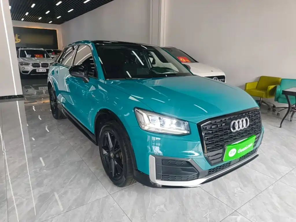 Audi Q2 L 35 TFSI Launch Exclusive CN-VI