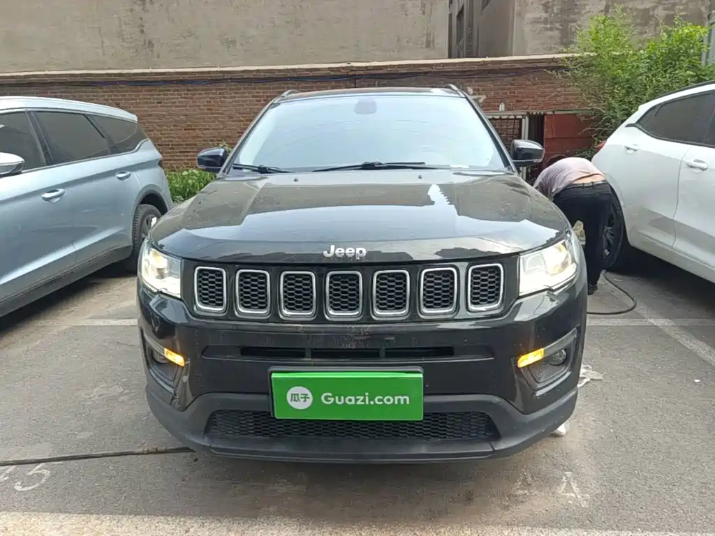 Compass 220 T Auto Elite