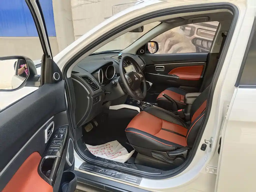 ASX 2.0 L CVT 2 WD Elite